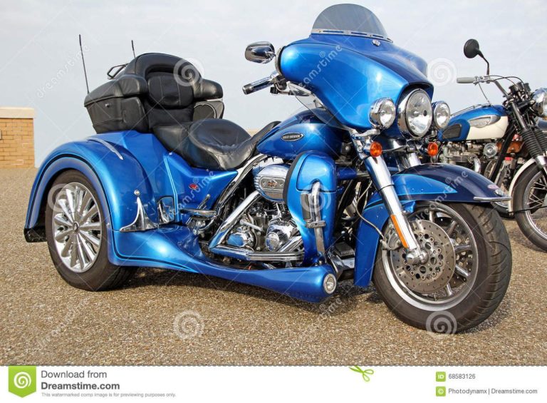 Custom Paint Jobs for Harley Davidson Trikes: Ride in Style with These ...